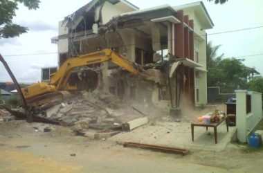 Jasa Bongkar Rumah Profesional